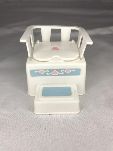 VINTAGE Heart Family Baby Cousins Potty Chair 1987 #5397 Mattel