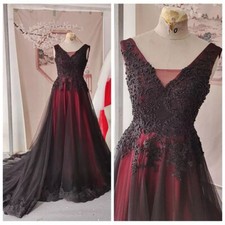 Red and Black Gothic Wedding Dresses A-Line with Appliques Beaded Bridal Gowns