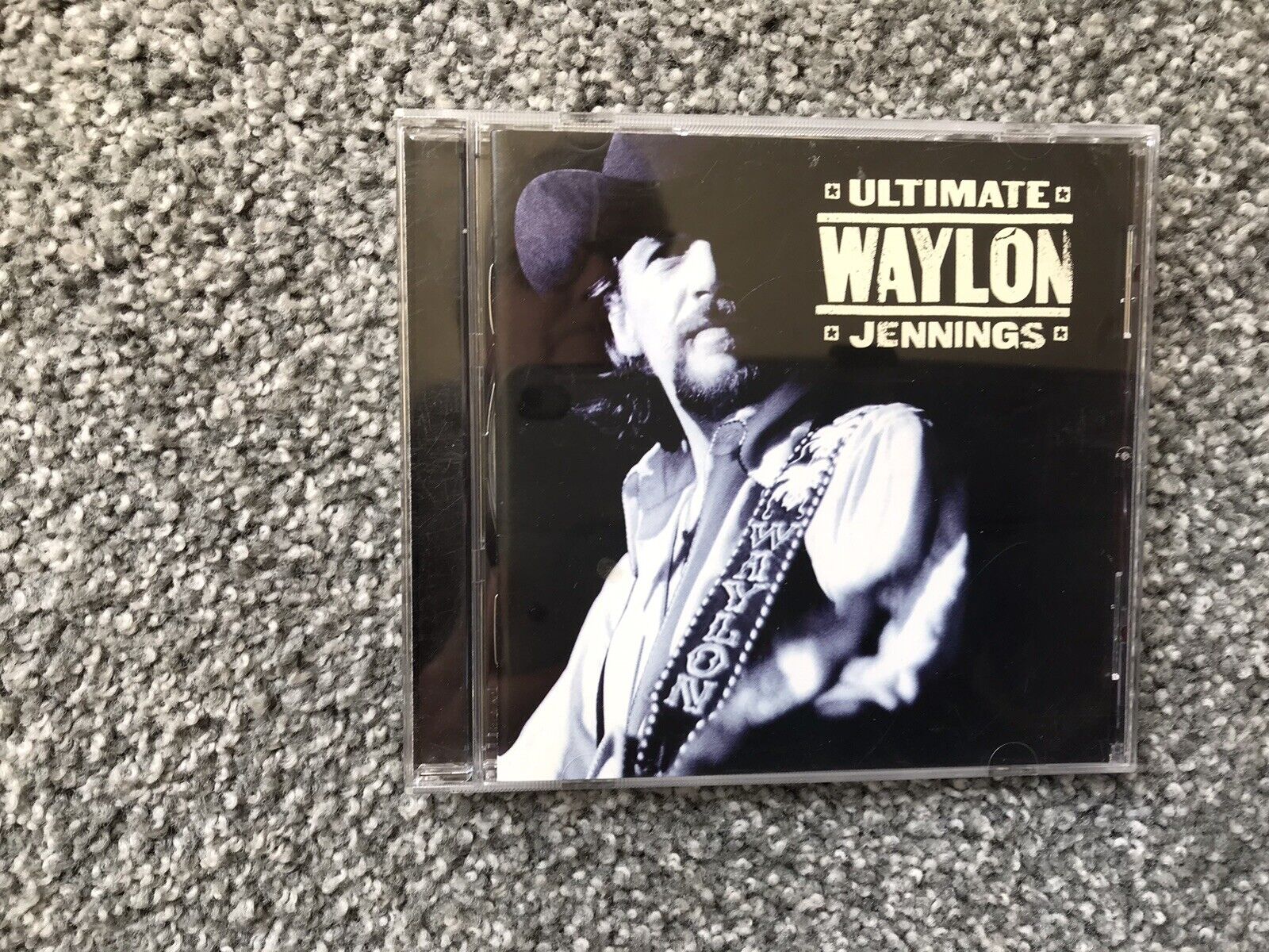 Waylon Jennings Cd Ultimate Waylon Jennings RCA   2004  VG Condition