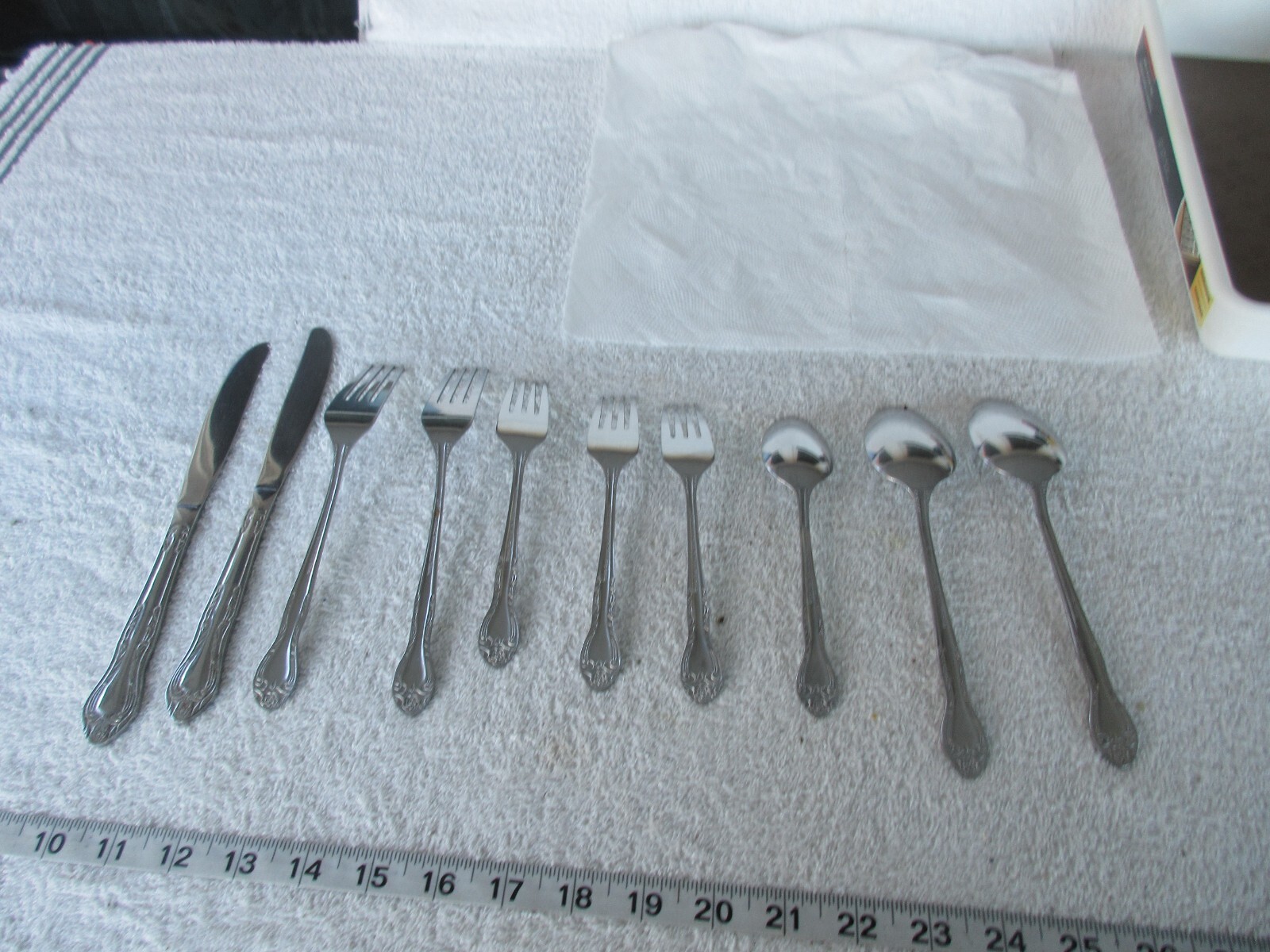 10 PIECE HIGH QUALITY[ INTERNATIONAL STAINLESS CHINA ] FLATWARE SET eBay