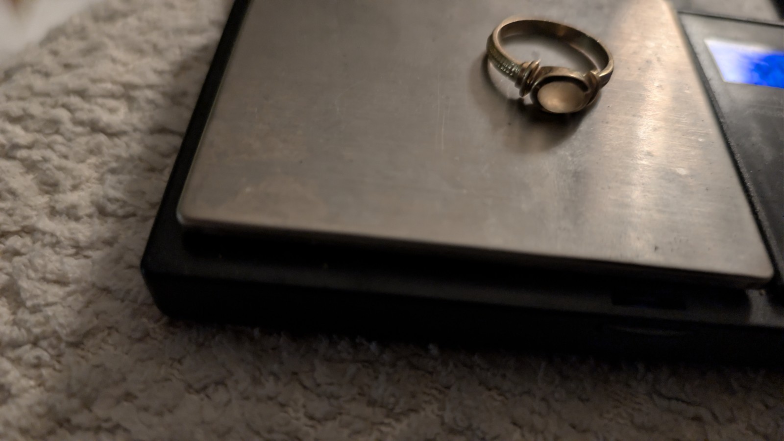 Yellow Gold Ring - image 2