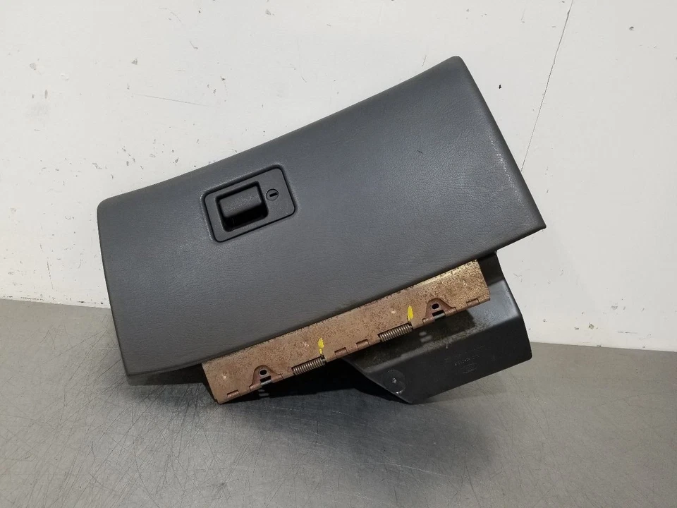 03 2003 GUANTERA MERCURY MARAUDER NEGRA  Foto 2 de 4