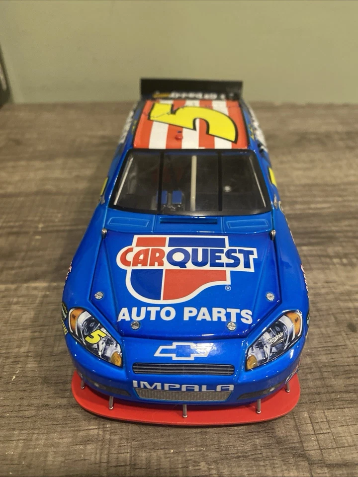 RARE! Mark Martin #5 2010 Carquest Elite COT 1/24 Impala Diecast 004/205 - Image 3 of 4