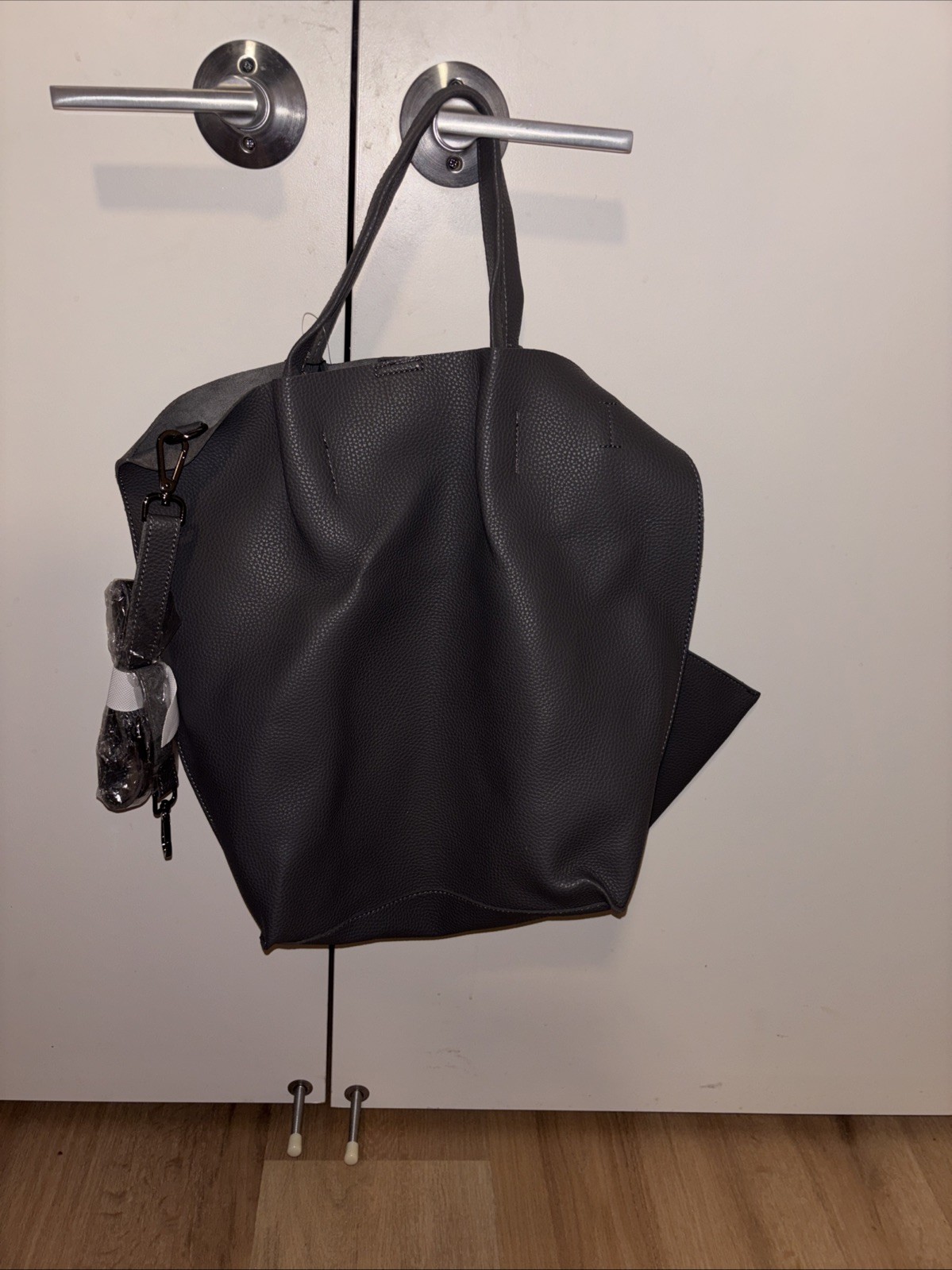 NEW Gray Leather Purse Optional Shoulder Straps With Makeup Bag. Discontinued.