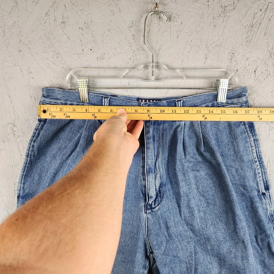 Vintage Trader Bay Shorts Mens 34 Blue Denim Relaxed Fit Pleated Casual Jean 90s - Image 2 of 4