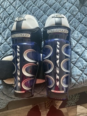 Easton Stealth Senior Ice Hockey Shin Guards 14'' BARELY WORN Great Condition