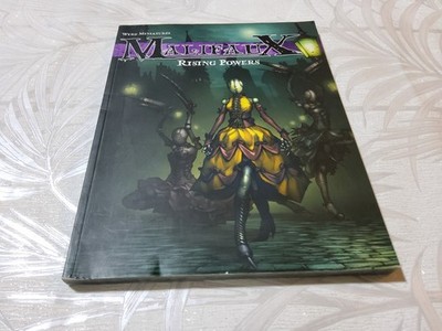  NEU GÜNSTIG WYRD MINIATUREN - MALIFAUX - RISING POWERS SOFTCOVER BUCH ANSEHEN 