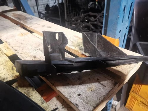 AUDI Q7 4M Stoßstangenhalter vorne links 4L0807333 3.00 Diesel 170kw 33875267