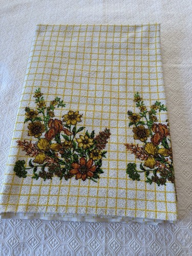 Retro 70’s Tablecloth Terry Cloth Summer Floral Yellow 67x49 rectangle Kitsch - Picture 21 of 24