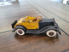 Vintage 1930's Hubley Take Apart Cast Iron Roadster Convertible Car Toy