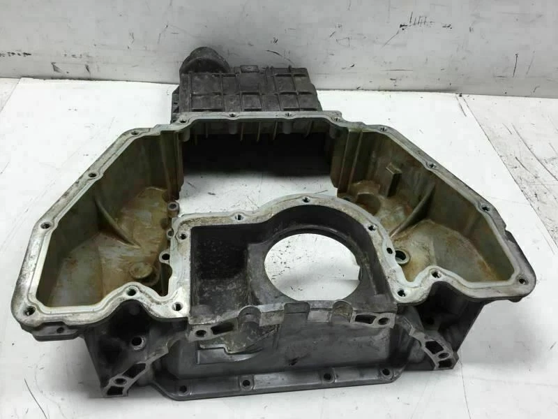 BMW 750LI 2006 cárter de aceite superior del motor se adapta 06-10 BMW 550i de fábrica Foto 2 de 4