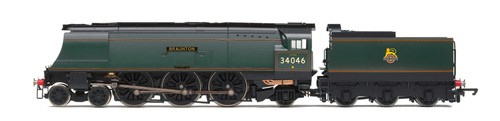 Hornby R30114 Calibre OO BR, West Country Class, 4-6-2, 34046 'Braunton' - Era 4 | Zustand: New