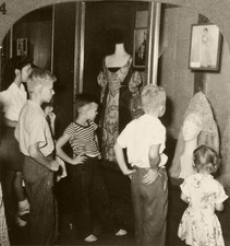 Keystone Stereoview Children at Clothing Exhibit of 25 Card Leisure Time Set #24