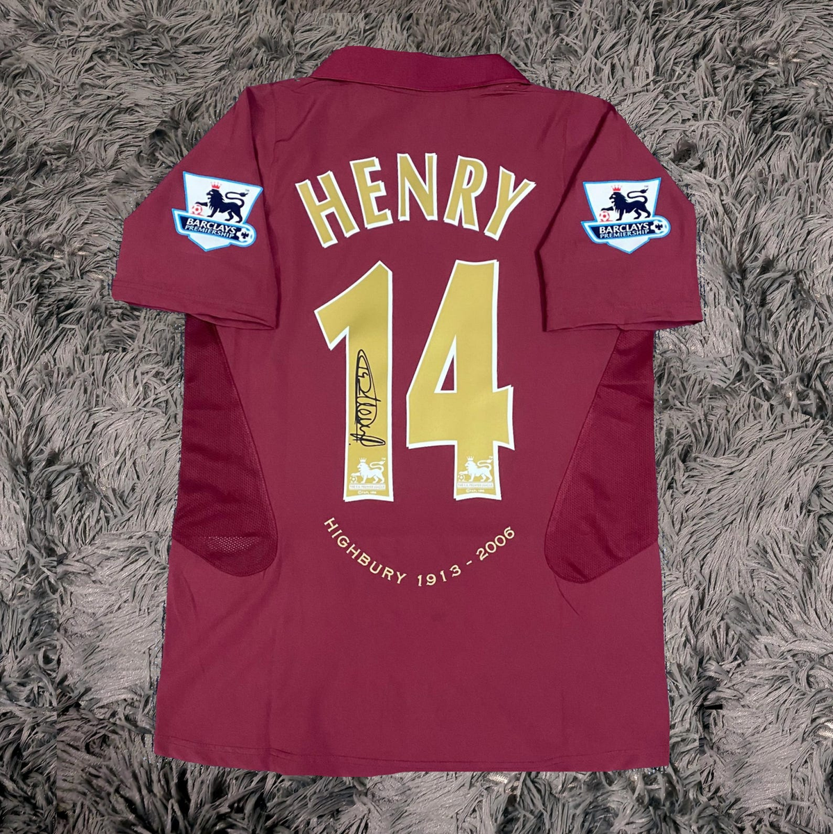 Thierry Henry SIGNED Arsenal 05/06 Home Jersey/Shirt - COA - 2005