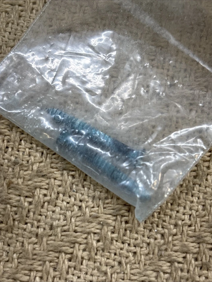 Llamador de puerta de rana de latón SPI San Pacific International Verdigris con tornillos Foto 3 de 4