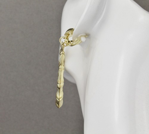 Aros dorados con clip pendientes aro bambú pendientes puerta golpeador 2 1/8" de ancho - Imagen 9 de 10