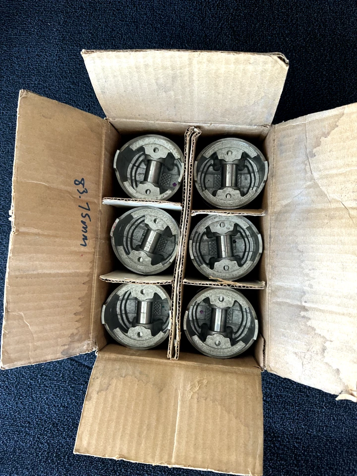 Pistones Datsun 240Z de gran tamaño 0,75 mm 6-9029P potencia sellada Foto 3 de 4