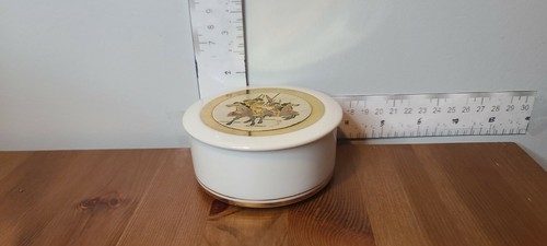 The Art of Chokin 24KT Gold-Edged Round Trinket Box Samurai warriors #F9 - Picture 7 of 7