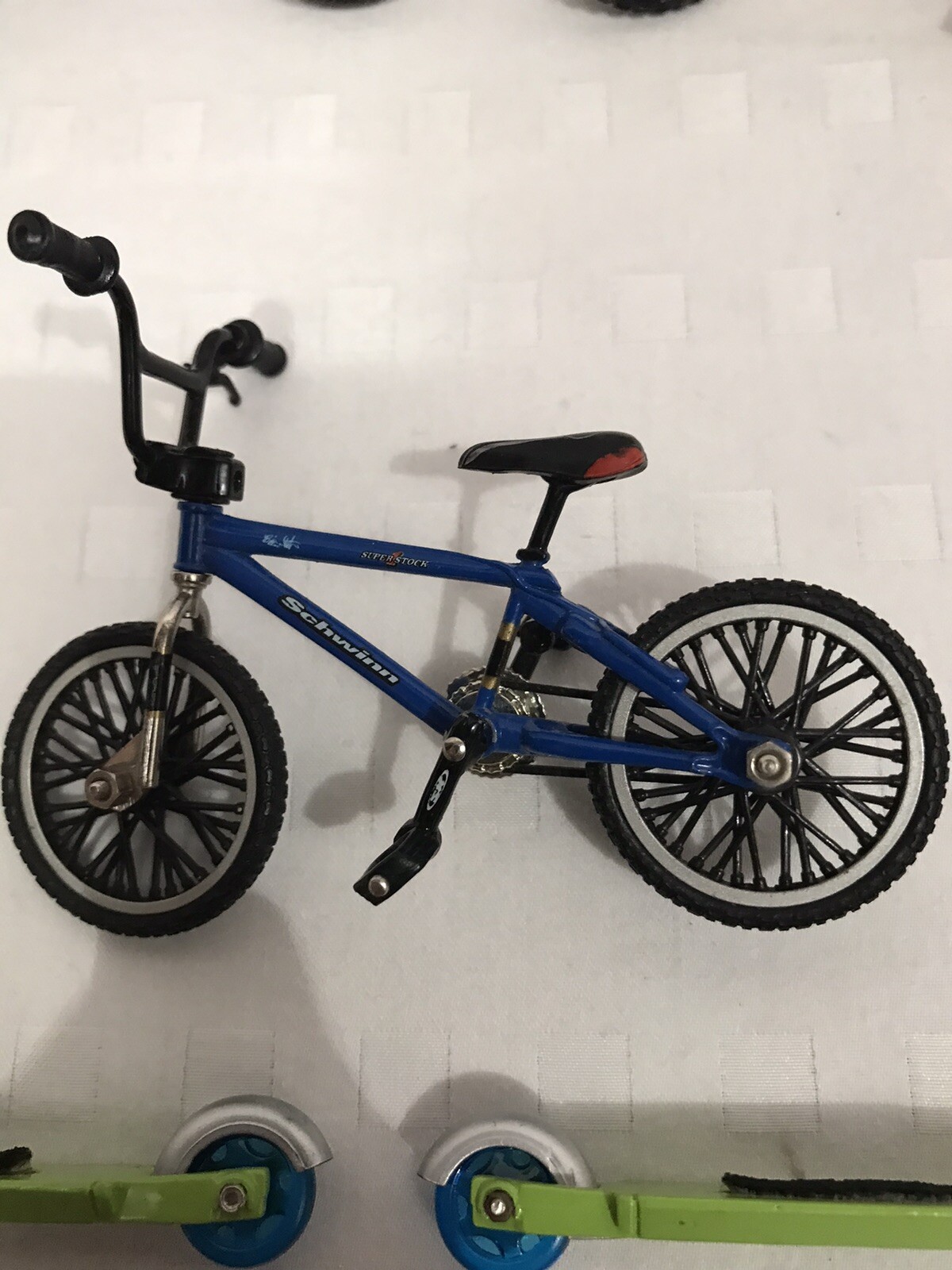 Mini Finger Toy lot. Finger Skateboard..Finger Bike.. Finger Scooters