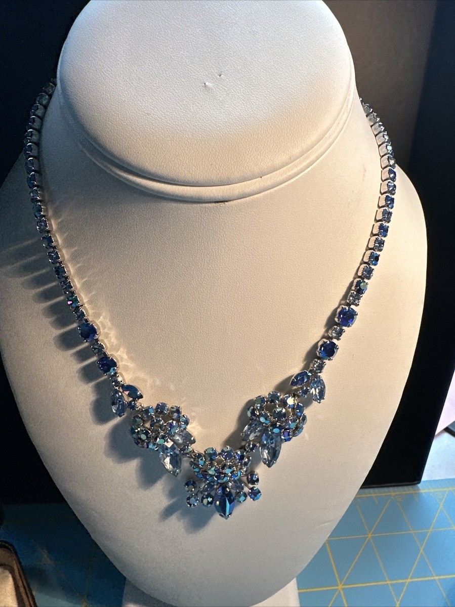 AMERICAN JEWELLERY COLLECTIONS 小売版 media_018a073b-11eb-409b-8d02-