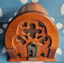 THOMAS MODEL 217 COLLECTOR EDITION AMERICAN SERIES AM/FM/TAPE RADIO GOOD