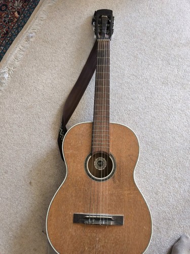 Alte Gitarre Alexandra made in Germany