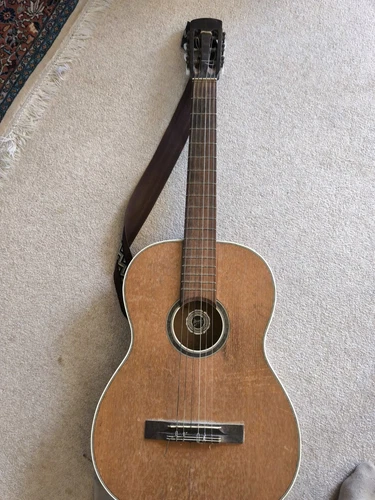 Alte Gitarre Alexandra made in Germany