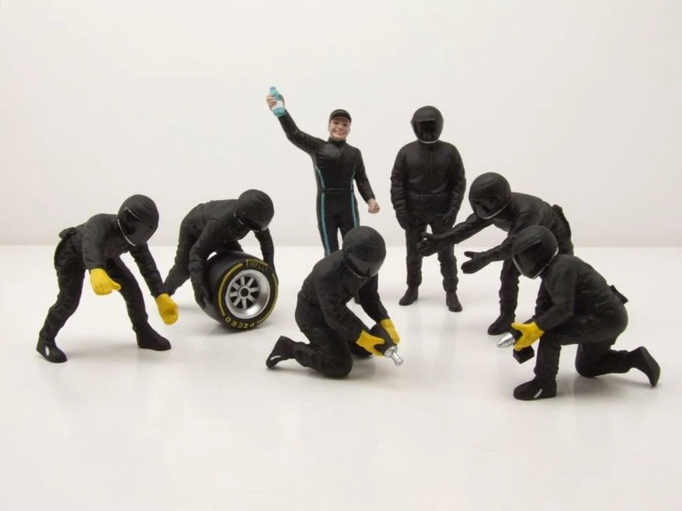 AMERICAN DIORAMA 76557 Figurines - F1 Set 2 2022 - Arrêt au Stand 7 X Opération