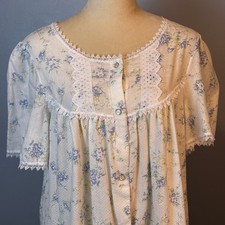 Vintage Lorraine Nightgown Button Up Cottage Core Dainty Feminine Midi Medium