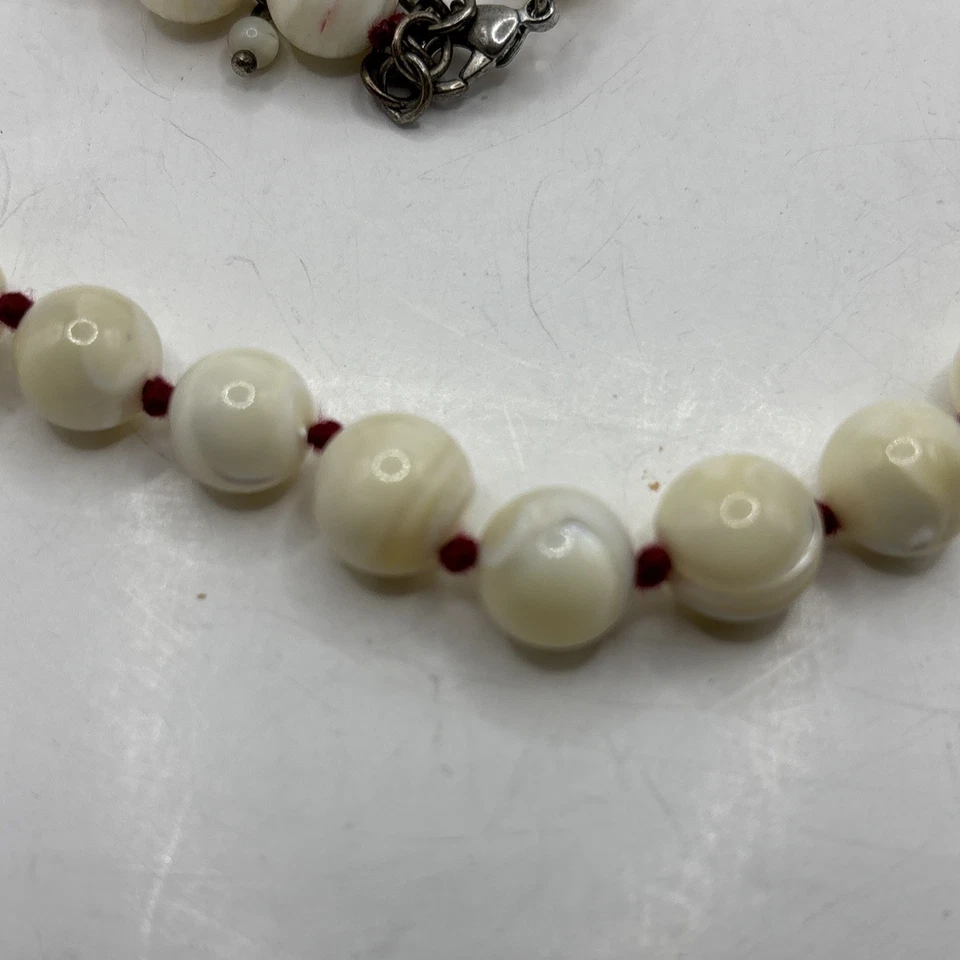 "Collar con cuentas madreperla 16"" espaciadores de nudo rojo 3""" Foto 2 de 4