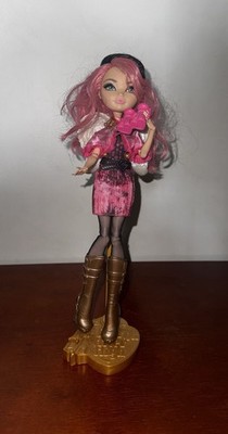 Ever After High Through the Woods CA Cupid Doll (READ DESCRIPTION)