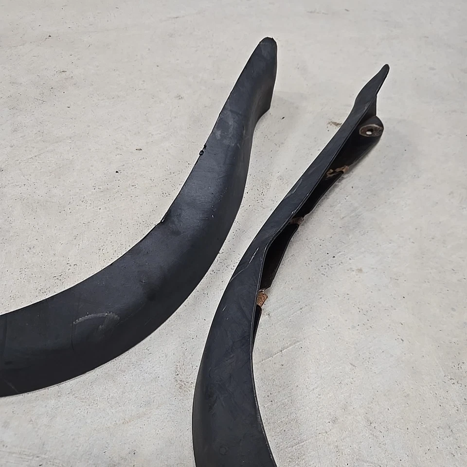 Juego de aletas de guardabarros delantero Polaris Sportsman 700 2002 OEM 5431798-070 5431799-070 Foto 4 de 4