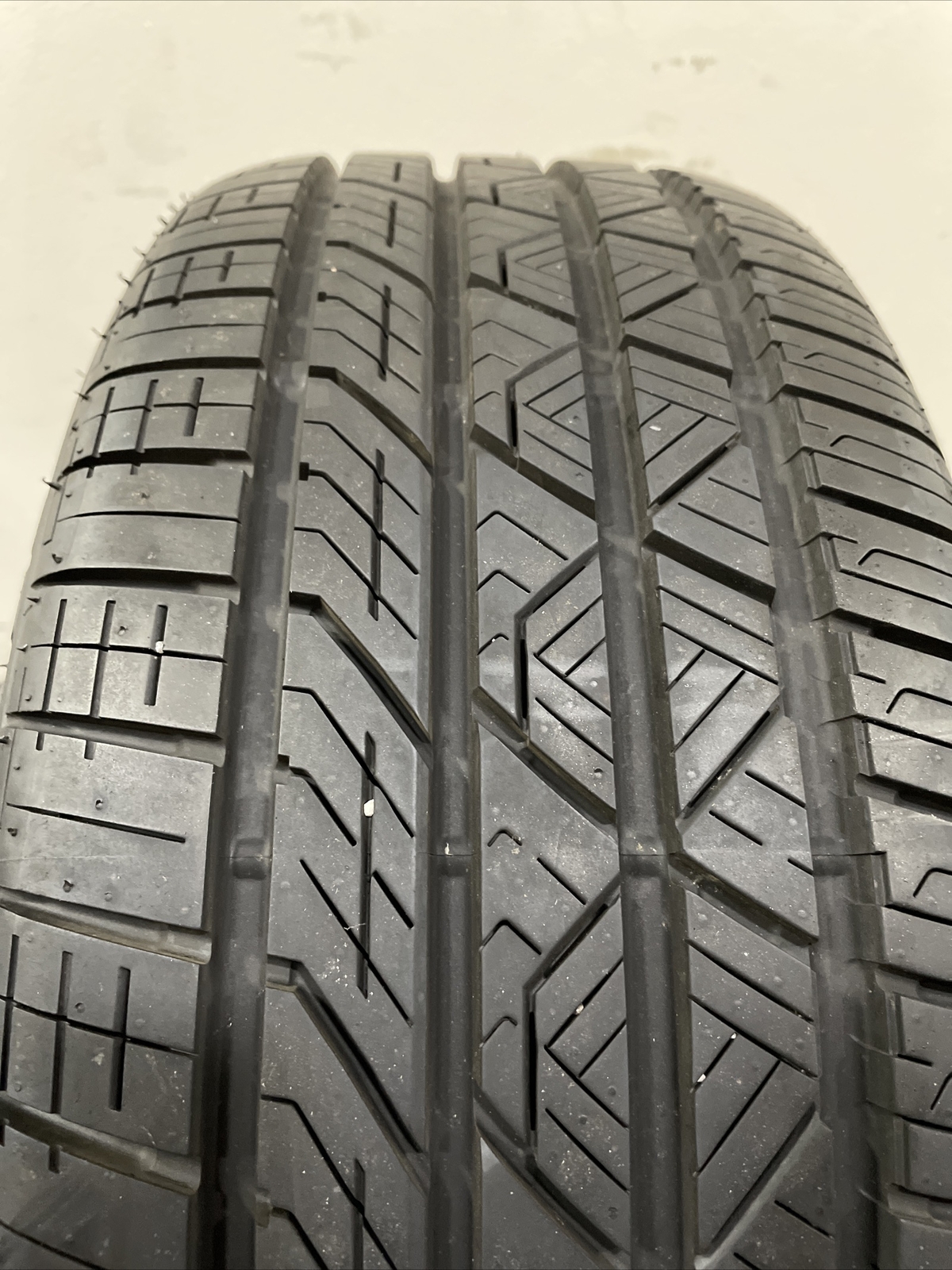 215 /45 R17 91W XL BSW ROAD HUGGER GTZ A/S (SET OF 4) eBay