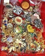 10 pieces-  Estate Fashion Jewelry wearable Untangled Mixed item Lot-LI