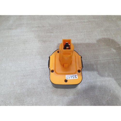 DC9071 Power Tool Battery Pack Yellow & Black Ni-MH 12-Volt 3000mAh Rechargeable - Picture 3 of 9