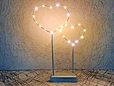 25 LED warmweiss Dekoleuchte Metallherzen grau Batteriebetrieben Herz