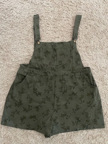 NWT! CIDER Romper Overalls Bib Shorts Olive Green Floral Denim Size 3XL NEW!