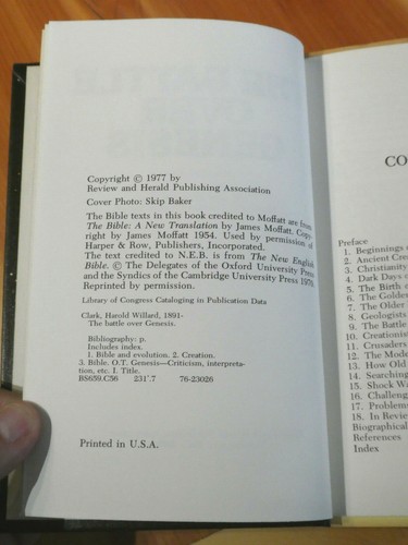 The Battle Over Genesis - Harold W. Clark 1977 Review and Herald Pristine Cond. - Picture 3 of 3