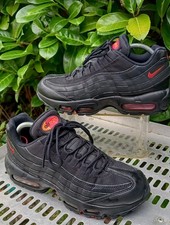 Nike air max 95  Fire Red trainers 110s......size uk 6   Great condition 