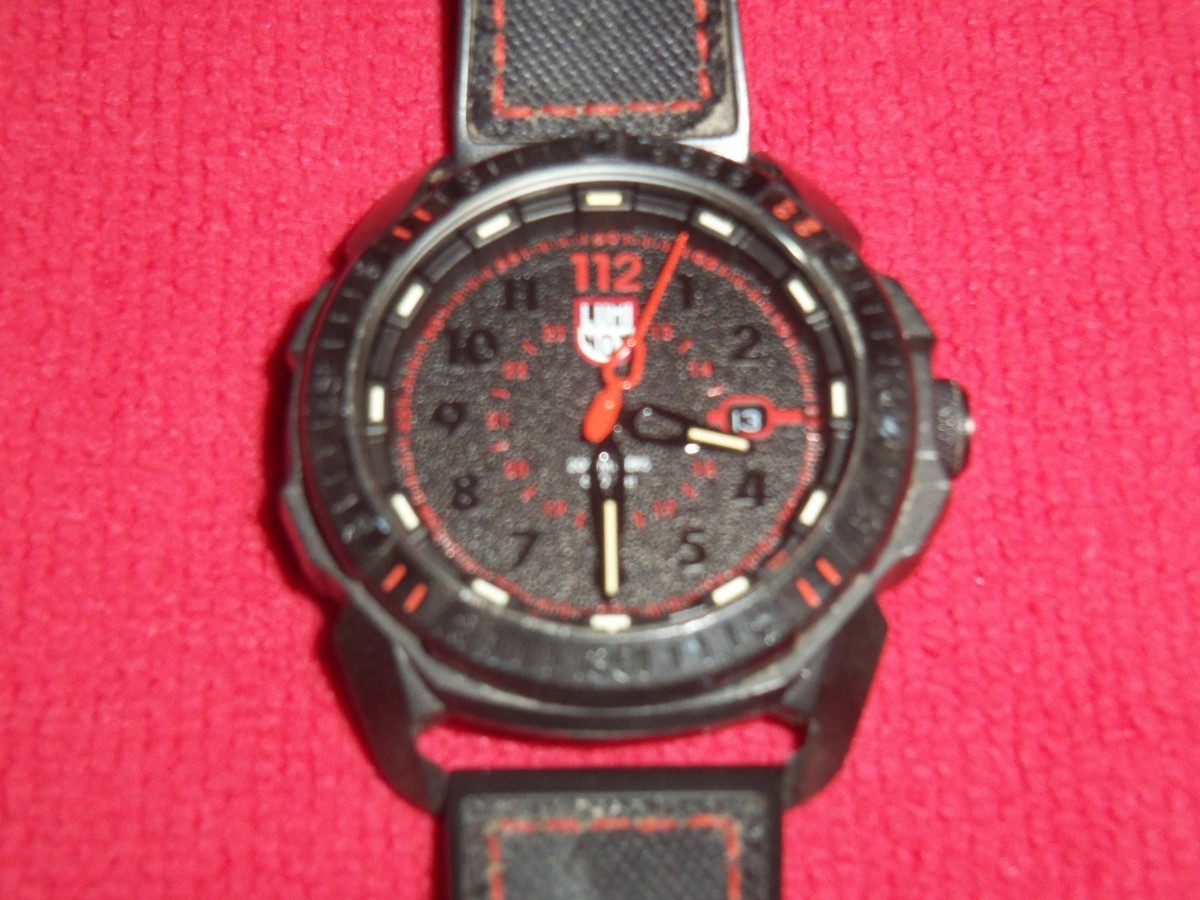 Luminox Ice-Sar Arctic 1000 Series Ref 1002 Quartz Watch Carbon