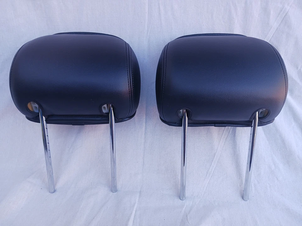2003-2009 RANGE ROVER LAND ROVER OEM REAR HEADREST SET - Image 2 of 4