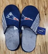 NEW ENGLAND PATRIOTS NFL SLIPPERS SLIDES MENS FOREVER COLLECTIBLES L NEW W/TAG