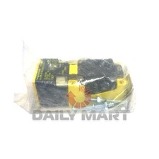 New In Box TURCK BI15U-CP40-VN4X2 Inductive Sensor