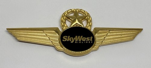 Skywest Airline Pilot Captain Wings Badge Lapel Pin (P101)