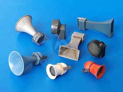Plus Model 1/35 Public Address Horn Loudspeakers, Megaphones, Alarm Speakers 223