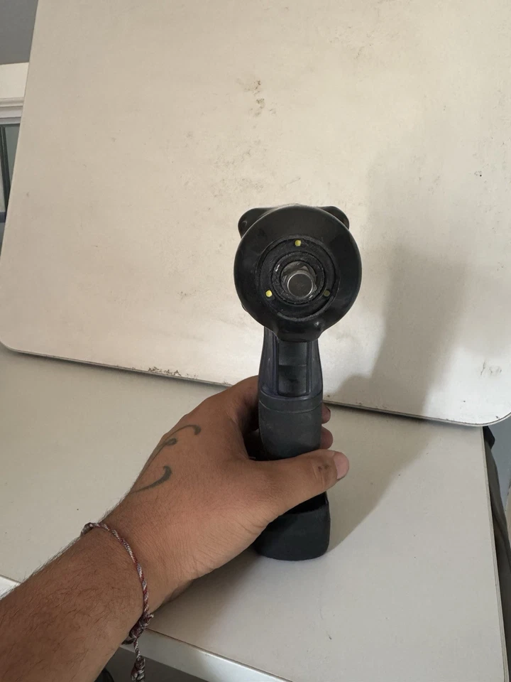 Snap-On 14.4V 3/8" Drive MicroLithium Cordless Impact Wrench Kit - Image 2 of 3