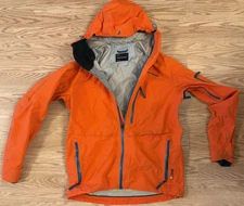 Peak Performance size LARGE orange w/ Recco Lightweight Performance Jacket