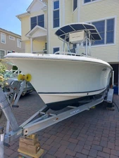 SEA HUNT 220 TRITON YAMAHA F150 4 STROKE Outboard Boat Engine