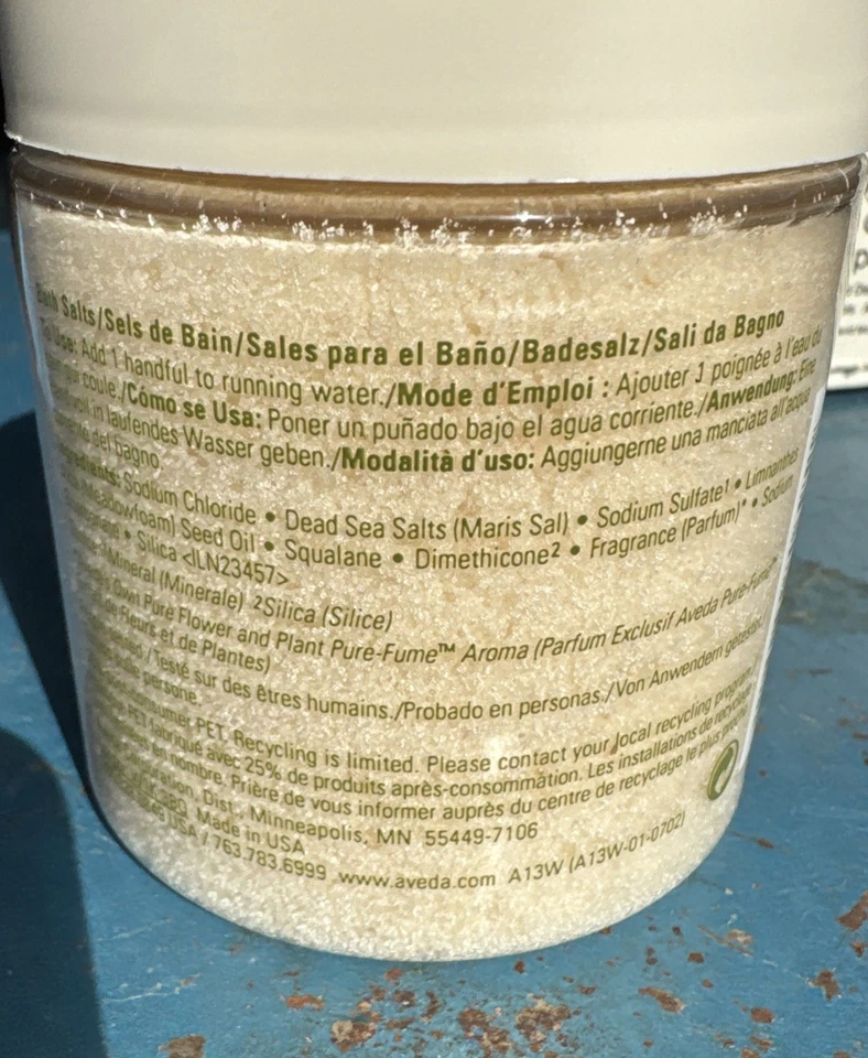 Sais de banho calmantes para terapia aquática Aveda 8,8 oz. Descontinuado. Spa novo e não usado - Imagem 2 de 2