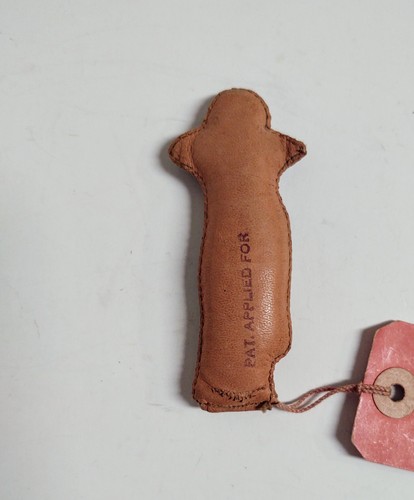 1920's Vintage Bronco Bustin Sue leather COWGIRL Travel Souvenir from Out West - Picture 4 of 8